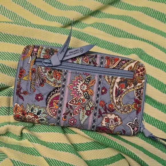 Vera Bradley | Paisley Wallet - Picture 2 of 3